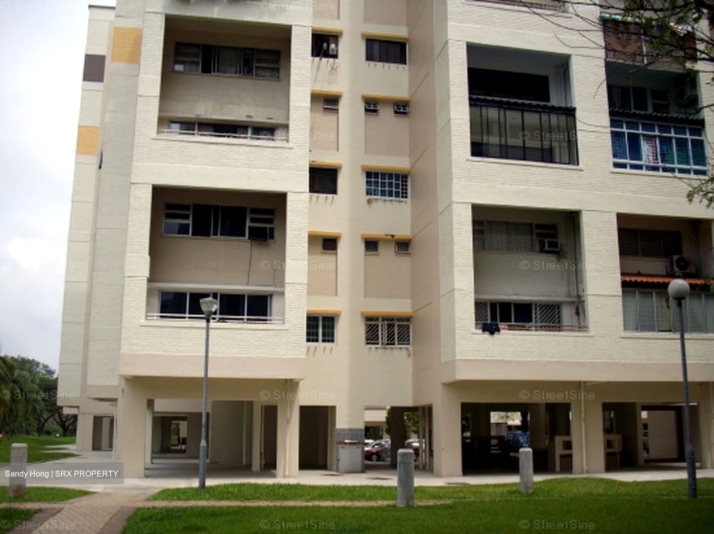 Blk 405 Hong Kah Court (Jurong West), HDB Executive #618152671